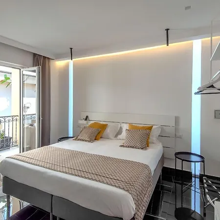 Hotell Fiorentina 2*