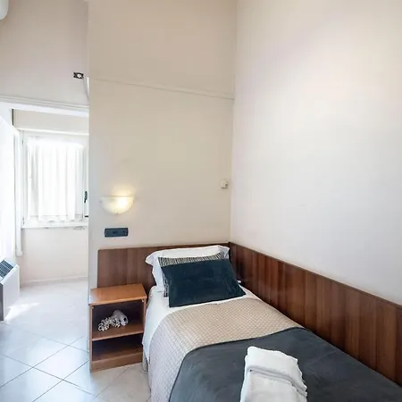 Fiorentina Hotell 2*